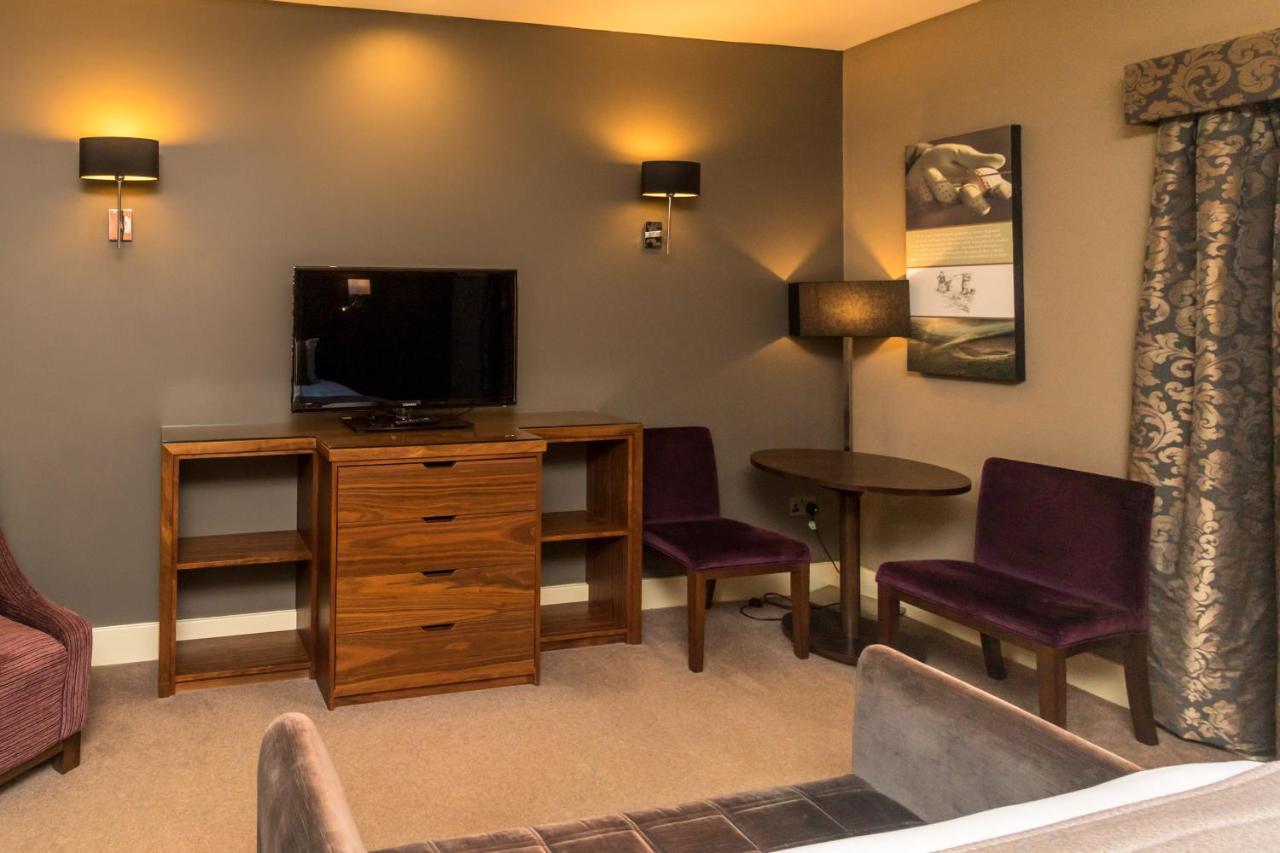 The Mere Golf Resort & Spa Exteriör bild