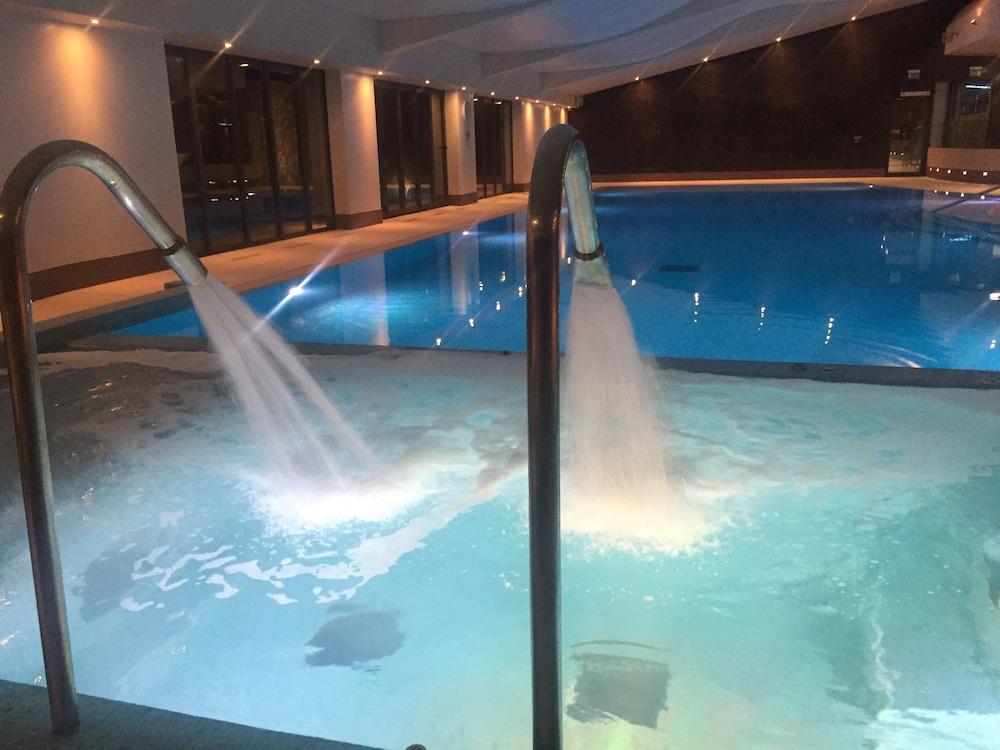 The Mere Golf Resort & Spa Exteriör bild